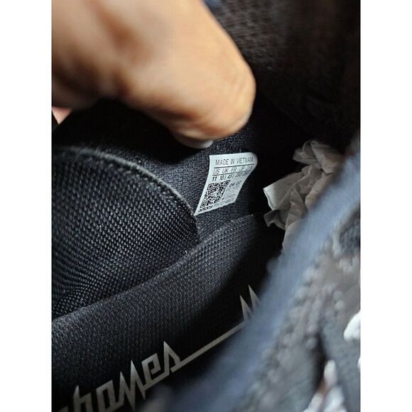 Brand New Adidas Men's Mahomes  Training Running Black Shoes Size 11.   014 - Picture 9 of 10